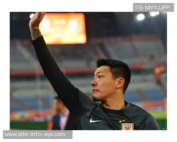 王大雷从杭州中超赛场直奔宁波现场观战WTA单打决赛精彩瞬间不容错过